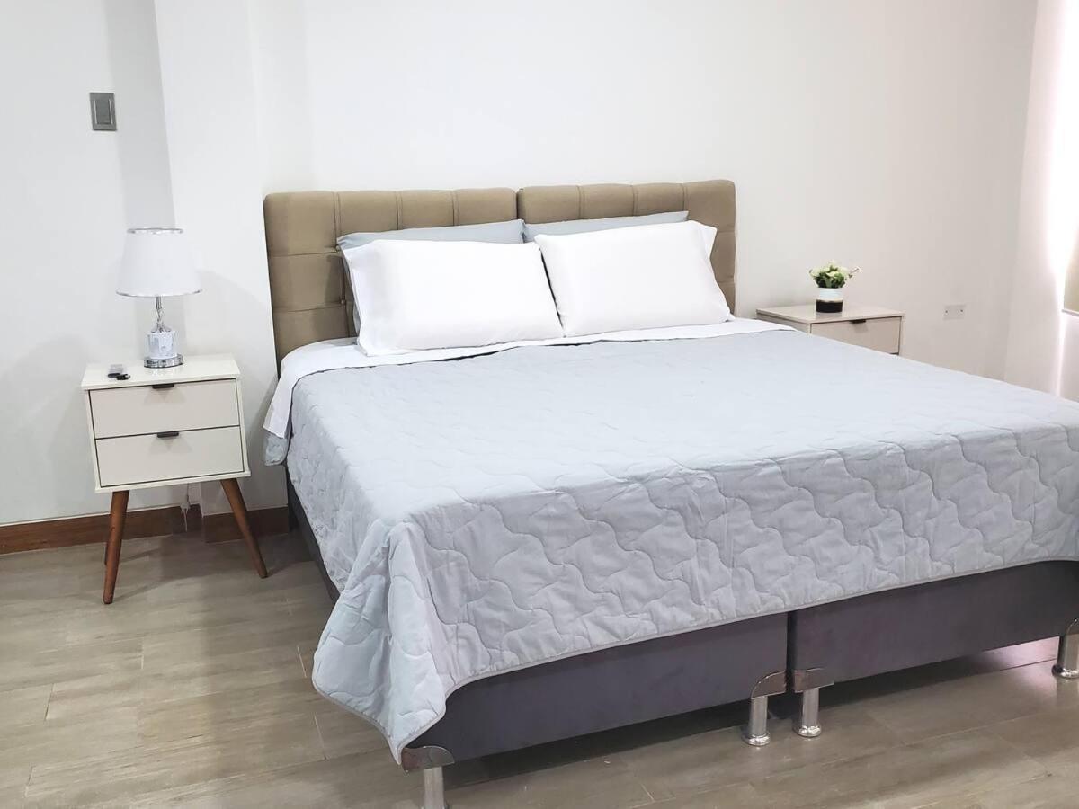 סנטה קרוז דה לה סיירה Genova Suites Spacious And Great Location מראה חיצוני תמונה